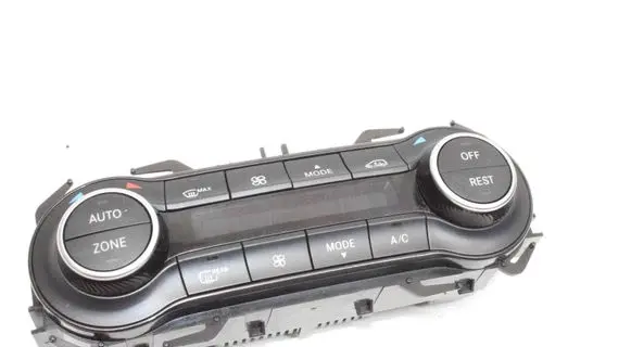 Infiniti Q30 Interior fan control switch A0919005101