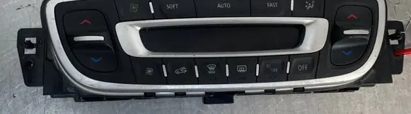 Renault Scenic III - Grand scenic III Tailgate/trunk/boot open switch