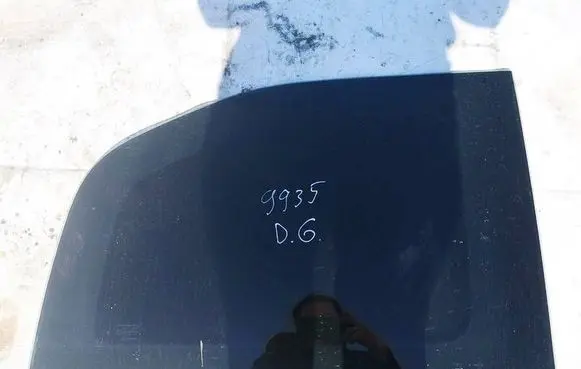 Citroen Berlingo Rear side window as2