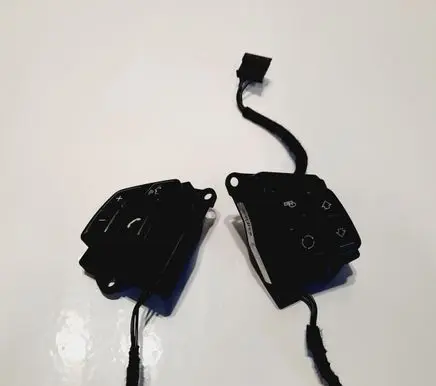 BMW 1 E81 E87 Steering wheel buttons/switches 9123288E87