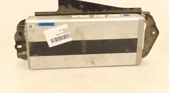 Lexus IS 220D-250-350 Sound amplifier 862800W360