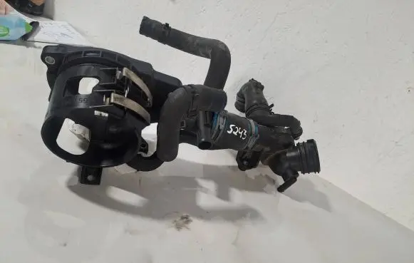 Mercedes-Benz ML W166 Fuel filter bracket/mount holder A6512001056