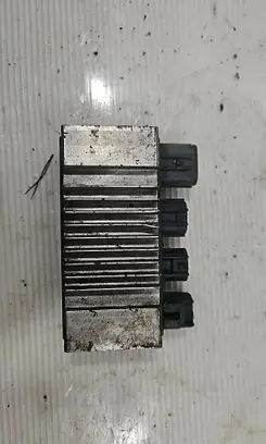 Subaru Forester SJ Glow plug pre-heat relay 22010AA010 1327000030 02S04088