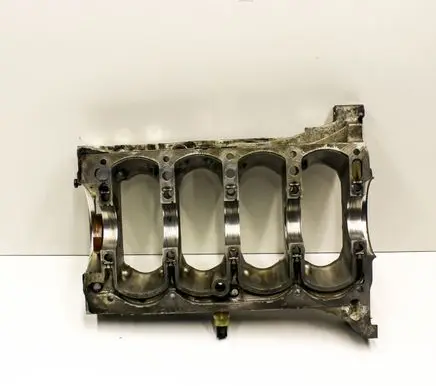 Volvo V60 Engine block 31401922AA