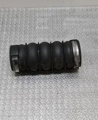Peugeot 308 Intercooler hose/pipe 966084768
