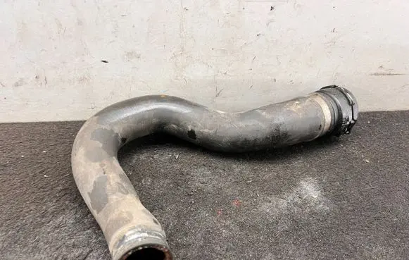 Audi A6 S6 C6 4F Engine coolant pipe/hose 4F0121101