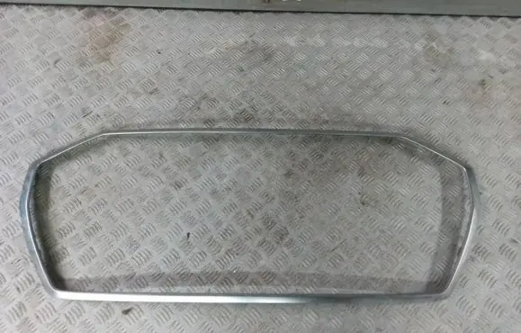 Audi Q5 SQ5 Front bumper upper radiator grill 80A853651A