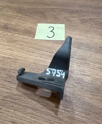 BMW 1 F20 F21 Headlight/headlamp mounting bracket 7273066