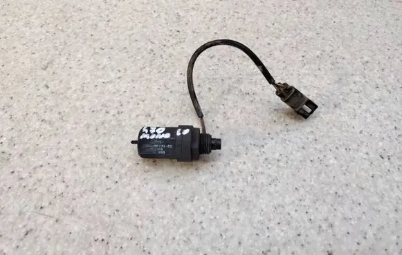 Ford Mondeo MK I Speed sensor (speedometer sensor) 