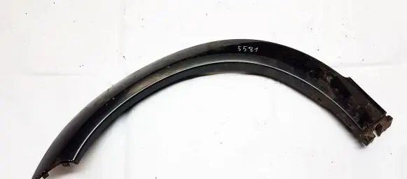 Front arch trim