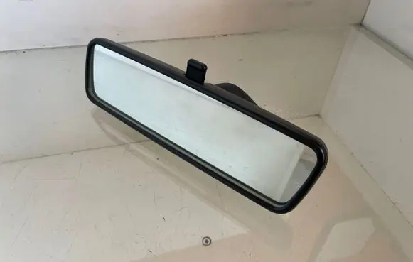 Volkswagen Golf V Rear view mirror (interior) E9014022