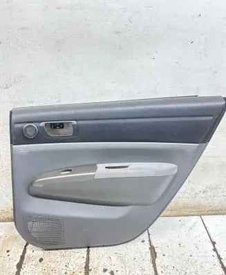 Toyota Prius (NHW20) Rear door card panel trim