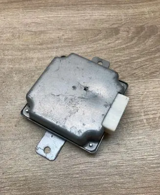 Fiat Sedici Gearbox control unit/module 3888579J10 MZ15702 79J0