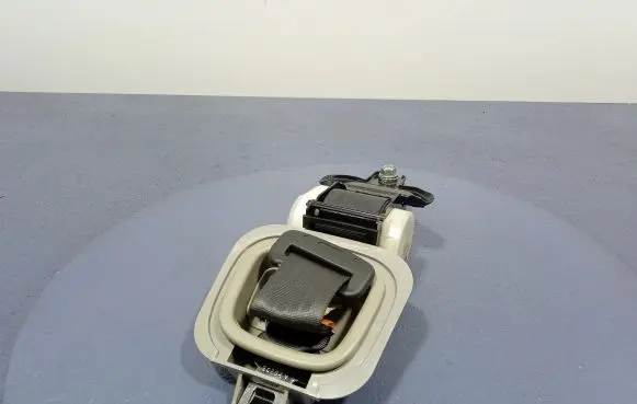 Subaru Forester SG Front seatbelt F8699TCT