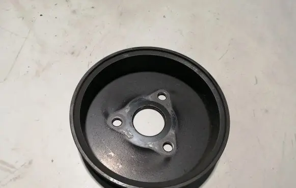 Buick Encore I Water pump pulley 55565243