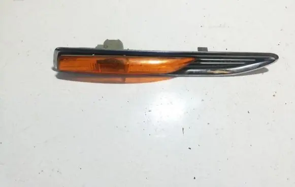 Ford Mondeo MK IV Front fender indicator light 7s7113k354af