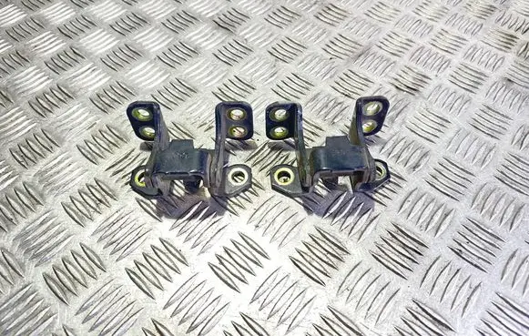 Suzuki Grand Vitara II Loading door hinge set 