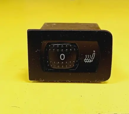 Volkswagen Golf IV Seat heating switch 1J0963564C