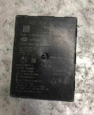 Volkswagen Golf VII Keyless (KESSY) go control unit/module 3Q0959435N-BILI 3Q0959435N