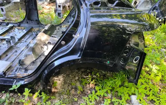 Rear quarter panel