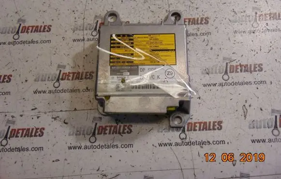 Lexus IS 220D-250-350 Airbag control unit/module 8917053110 0285001904