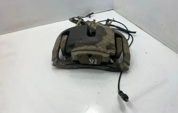 BMW 7 F01 F02 F03 F04 Front brake caliper BMW6036