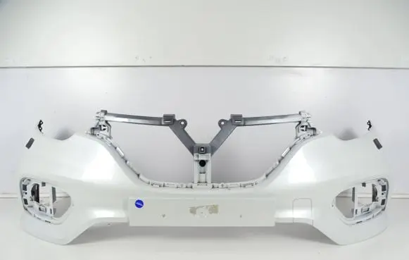 Renault Kadjar Front bumper 620221936R