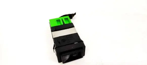 Skoda Superb B5 (3U) Seat heating switch 3U0963563