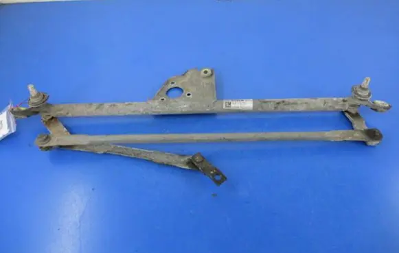 Opel Vectra B Front wiper linkage and motor
