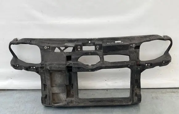 Volkswagen Golf IV Radiator support slam panel