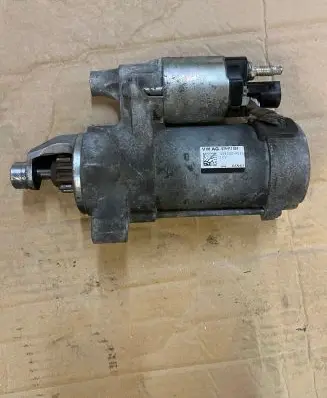 Audi A8 S8 D4 4H Starter motor 079911024