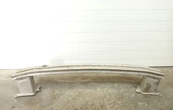 Ford Focus Rear bumper support beam 