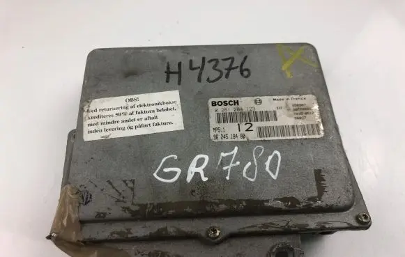 Peugeot 406 Engine control unit/module ECU 9624518480 0261204123
