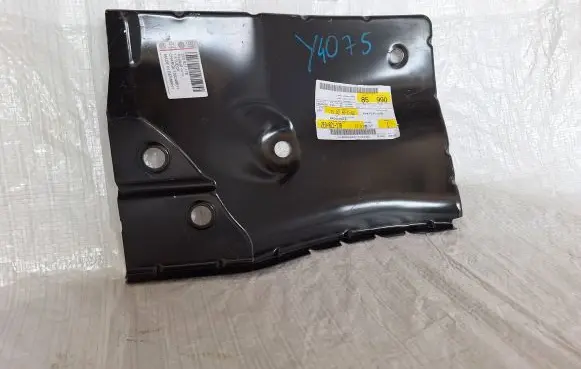 Volkswagen Crafter Front mudguard 2E0821178