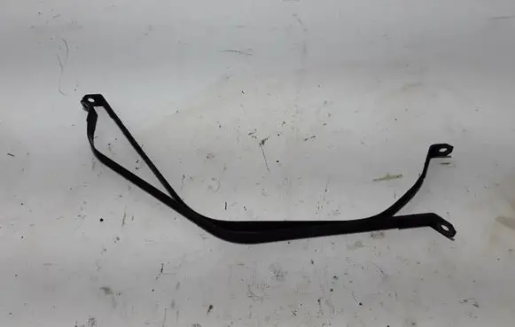 Nissan Qashqai Fuel tank mounting bracket 174064FE0A