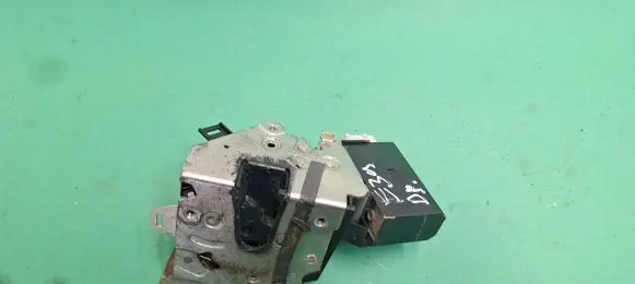 Front door lock