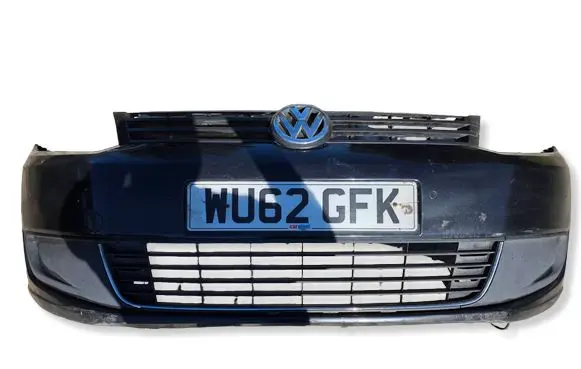 Volkswagen Touran II Front bumper 1T3