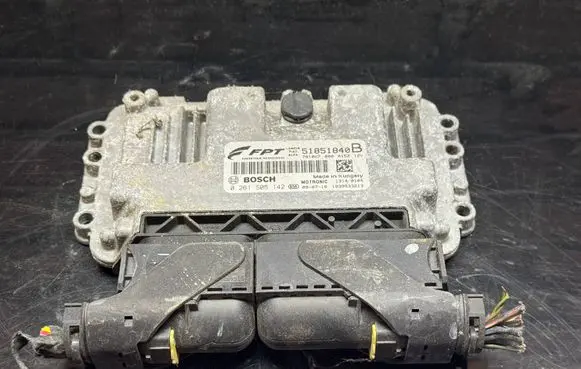 Alfa Romeo Mito Engine control unit/module ECU 51851840B 1039S33213 0261S05142