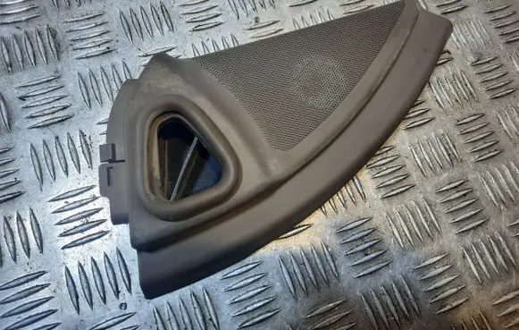 Mercedes-Benz GL X164 Front door speaker cover trim A1647201770