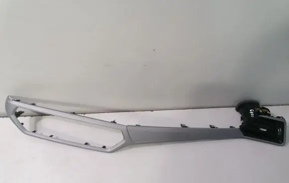 BMW 3 G20 G21 Dashboard glove box trim 6806855