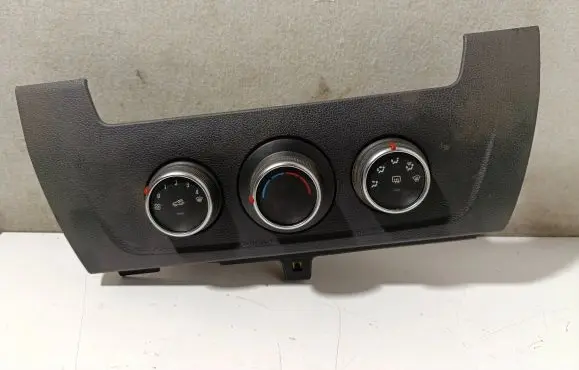 Other switches/knobs/shifts