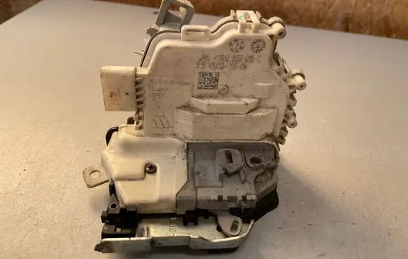 Audi A5 8T 8F Rear door lock 8J2837015C