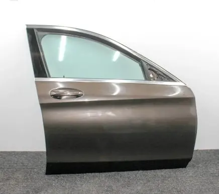 Mercedes-Benz C W205 Front door 