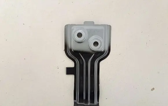 BMW X4 G02 Fender mounting bracket 7397515
