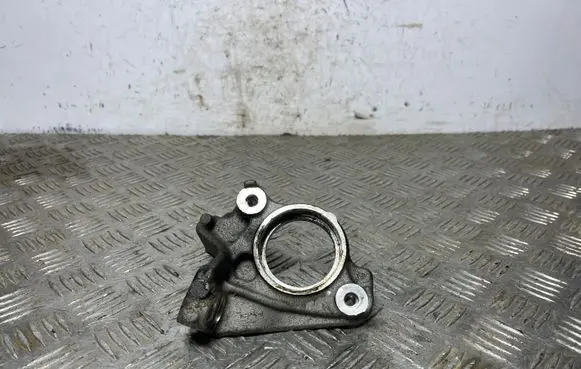 Peugeot 5008 II Driveshaft support bearing bracket 9801017180