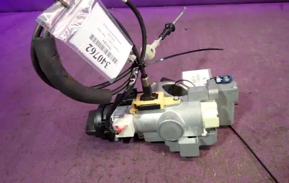 Nissan Versa Ignition lock 21669775-7