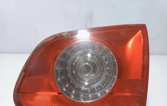 Volkswagen PASSAT B6 Tailgate rear/tail lights 3C9945094