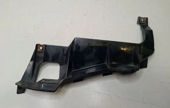 BMW 5 E39 Headlight/headlamp mounting bracket 15372400