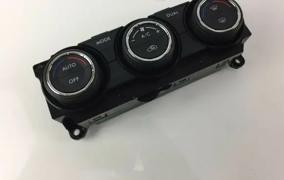 Subaru XV Climate control unit 72311FJ040 Z1760