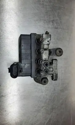 Volkswagen PASSAT B4 ABS Pump